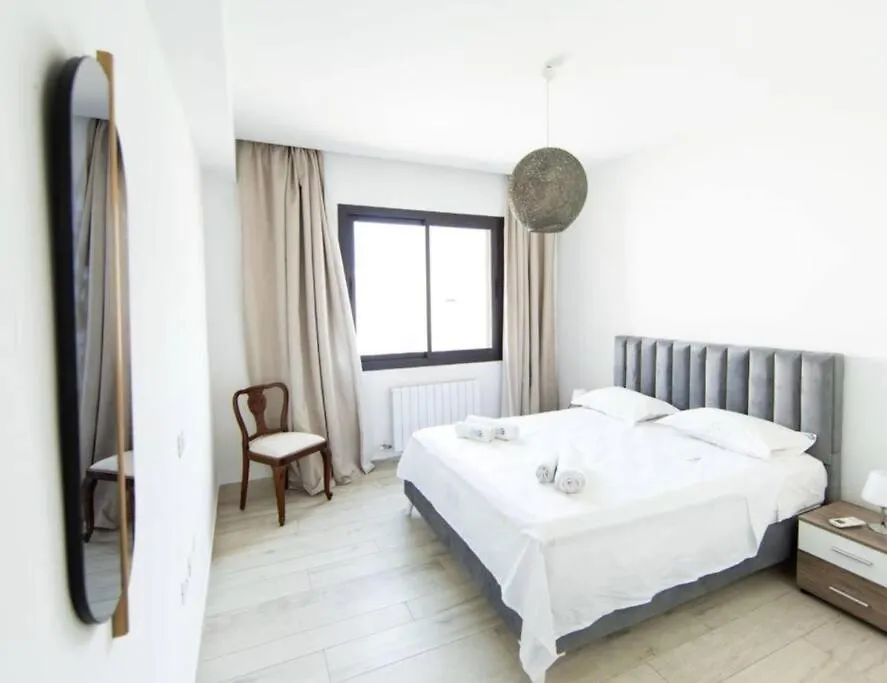 Fabuleux S2 A La Marsa Apartment